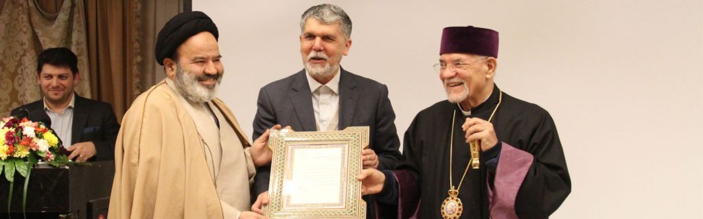 Dr. Seyyed Abbas Salehi, the Minister of Culture and Islamic Guidance held a cordial meeting with the followers of various religions and denominations, Seyyed Abolhasan Navvab, University of Religions and Denominations